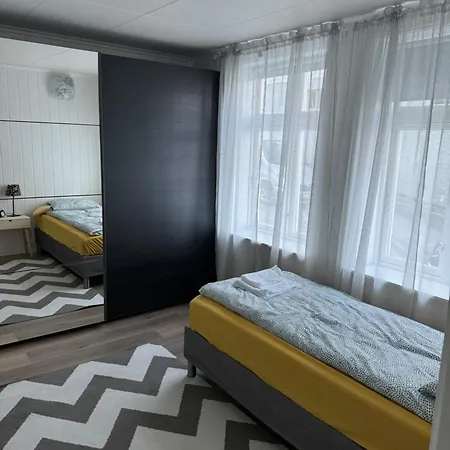 Duzy Apartament W Centrum Alesund Exterior photo