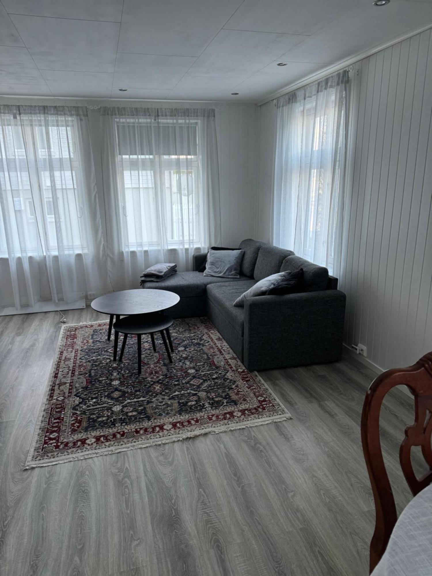 Duzy W Centrum Appartement *